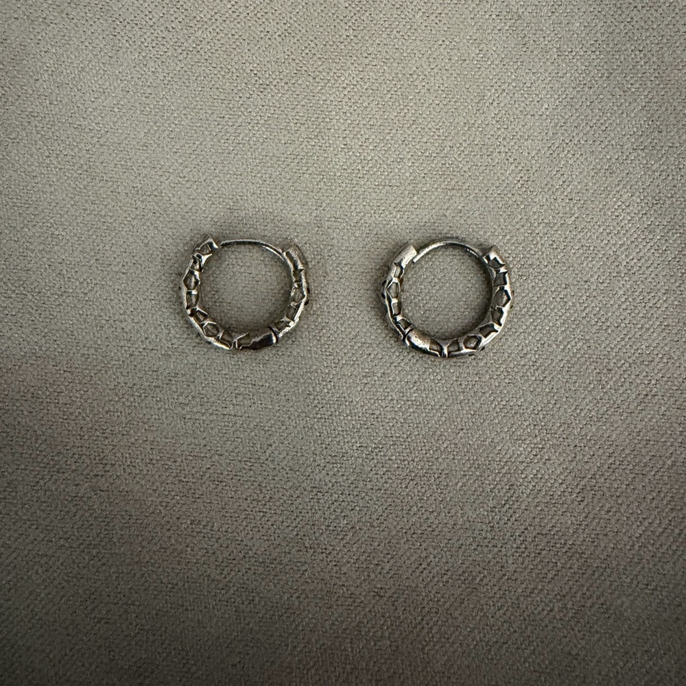 Kendra Scott Silver Filigree Small Silver Hoop Earrings